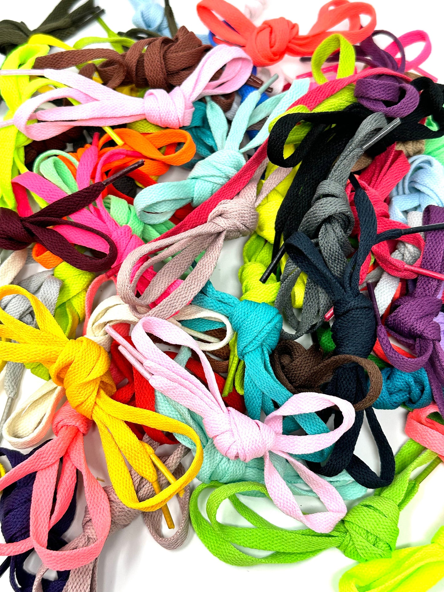 Learning to Tie My Shoes, Tie Shoes Learning, Teach to Tie Shoes, Kids Learn to Tie Shoes, Kids learning, Kids education